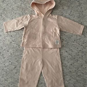 DKNY baby outfit
